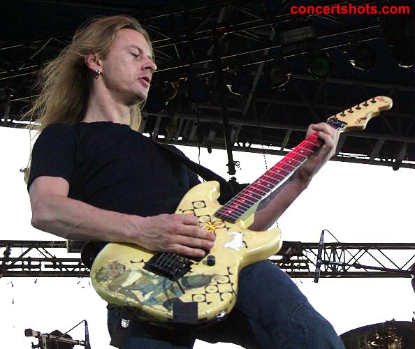 Jerry Cantrell Signature G&L Rampage Harmony Central